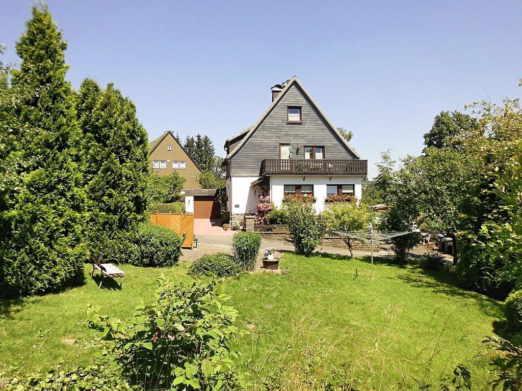 Apartment In Langewiese Sauerland With Garden Winterberg Exterior photo